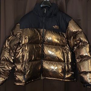 ✨✨ Northface Retro Nuptse ✨✨